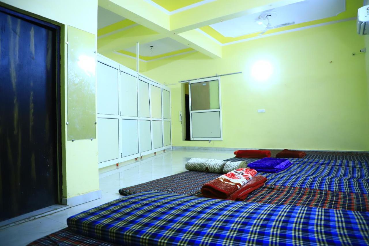 Shivraj Homestay Mathura Exterior foto